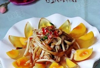 The Chop Pepper And Needle Mushroom With Preserved Egg