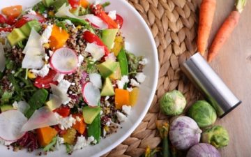 Red Cabbage Salad with Jicama and Peppers