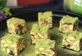 The Snowflake Crisp With Matcha And Dried Fruit