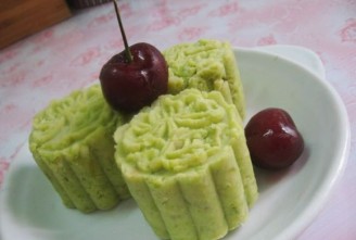 fragrant broad bean cake