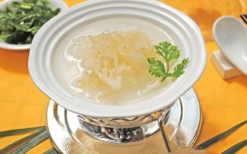 Clear Soup Shark Fin