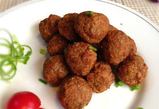 The Delicious And Appetizing Dry Fried Meatballs